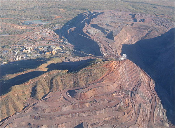 20120530-Diamond mining Argyle_Diamond_Mine.JPG